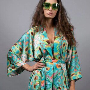 Relaxed Fit Psychedelic Stars Teal Long Sleeves Kimono